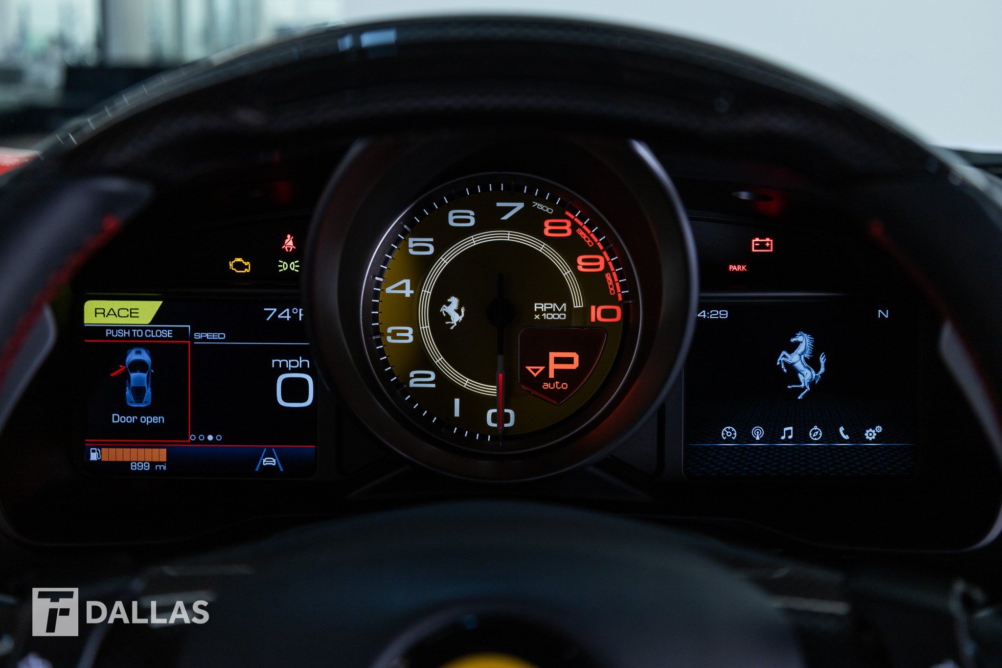 Used 2022 Ferrari F8 Tributo RWD image 31