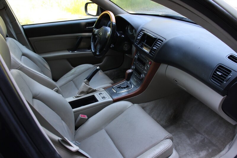 Used 2005 Subaru Outback 3.0R L.L. Bean AWD/4WD image 14