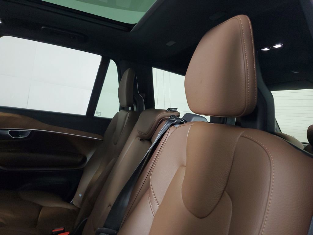 Used 2024 Volvo XC90 T8 Plus image 15