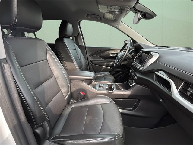 Used 2023 GMC Terrain SLT image 39
