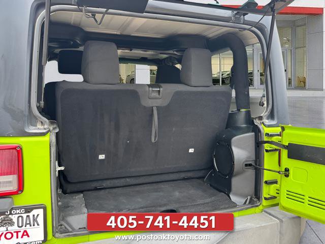 Used 2012 Jeep Wrangler Rubicon w/ PWR Convenience Group AWD/4WD image 13