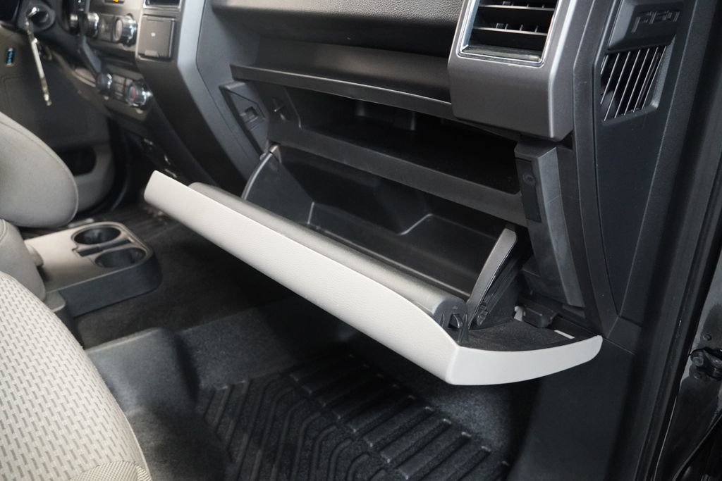 Used 2018 Ford F150 XLT image 30