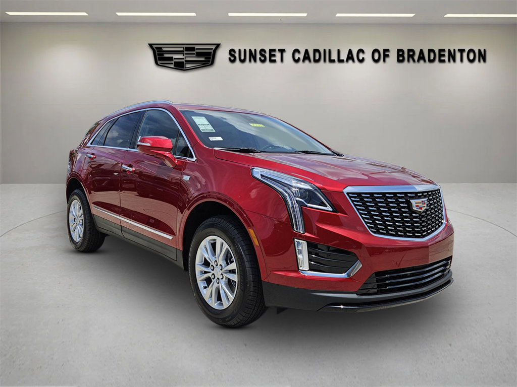 New 2025 Cadillac XT5 Luxury w/ LPO, Floor Liner Package