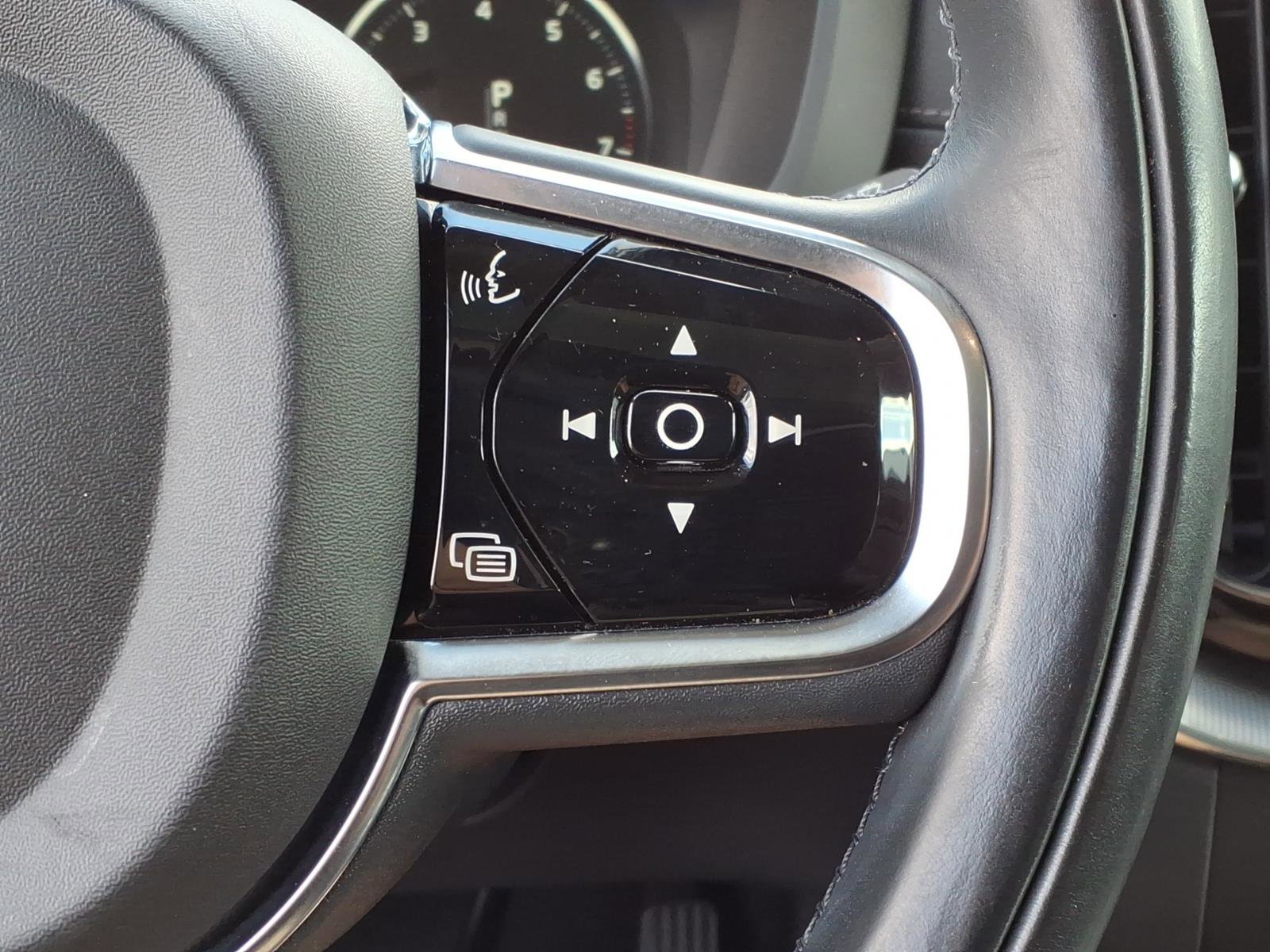 Used 2019 Volvo XC60 T5 Inscription w/ Protection Package FWD image 27