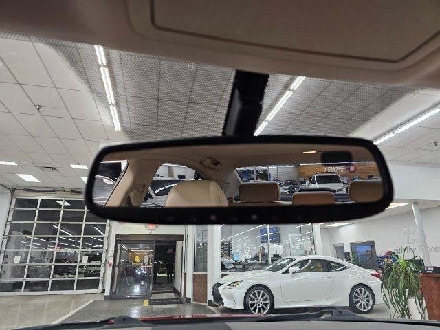 Used 2012 Lexus IS 250 AWD w/ Premium Pkg Value Edition image 26