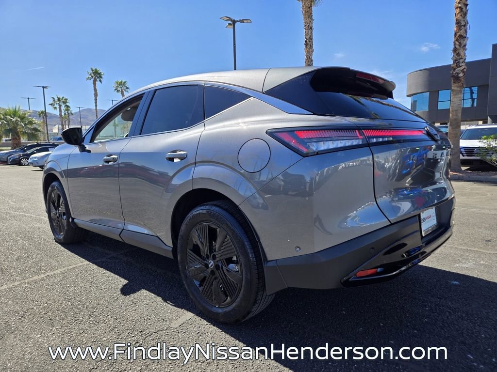 Used 2025 Nissan Murano SV image 4