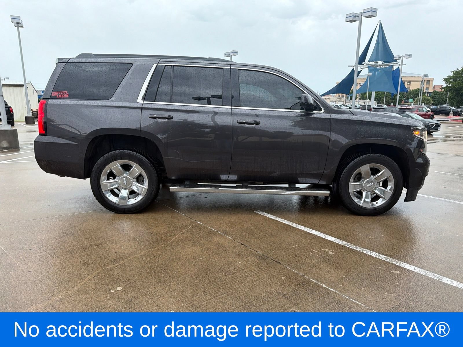 Used 2017 Chevrolet Tahoe LT w/ LT Signature Package RWD image 2
