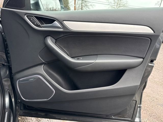 Used 2018 Audi Q3 2.0T Premium Plus w/ Premium Plus Package image 25