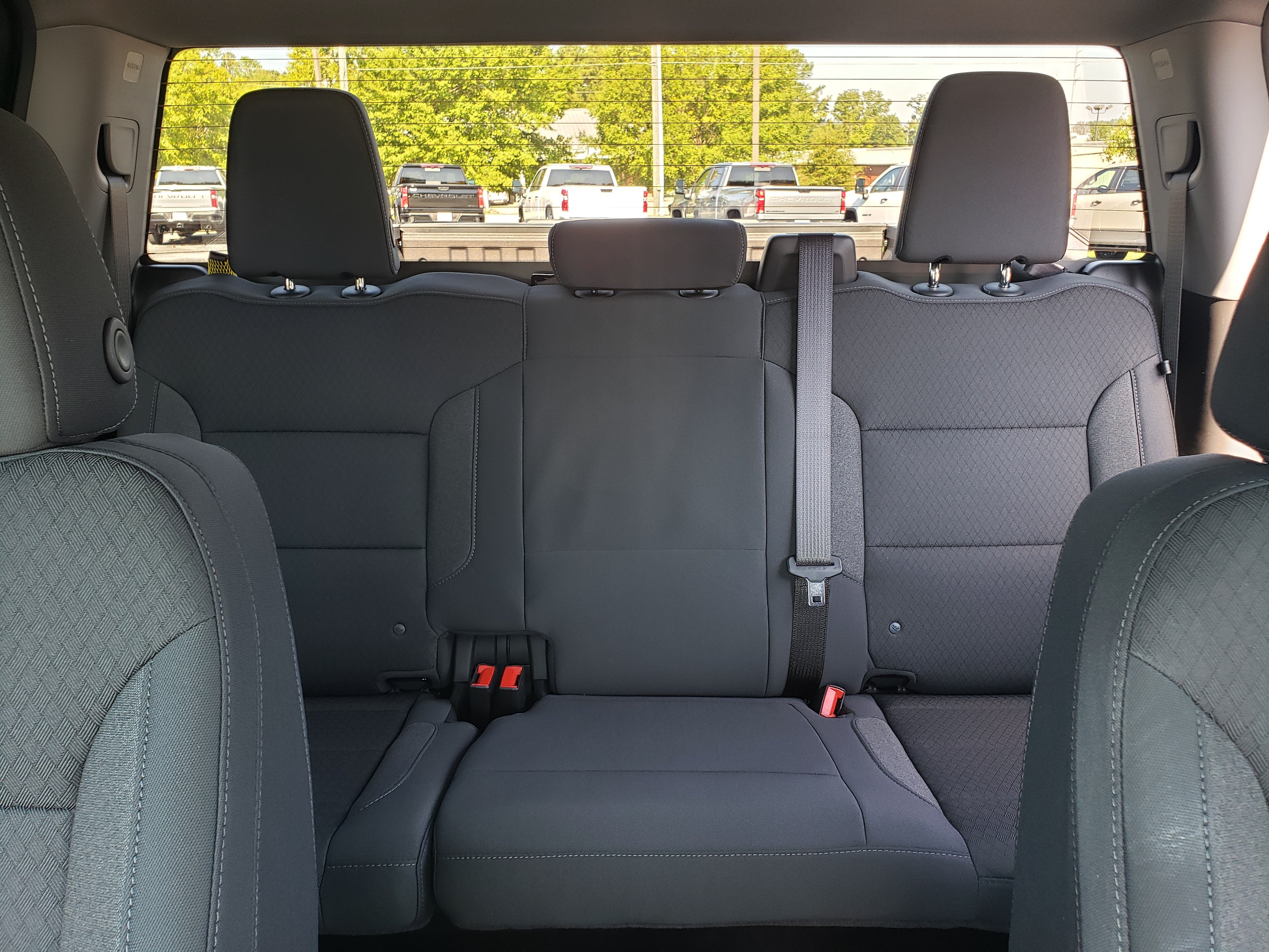 New 2026 Chevrolet Silverado 1500 Custom Trail Boss w/ LPO, Dark Essentials Package AWD/4WD image 29