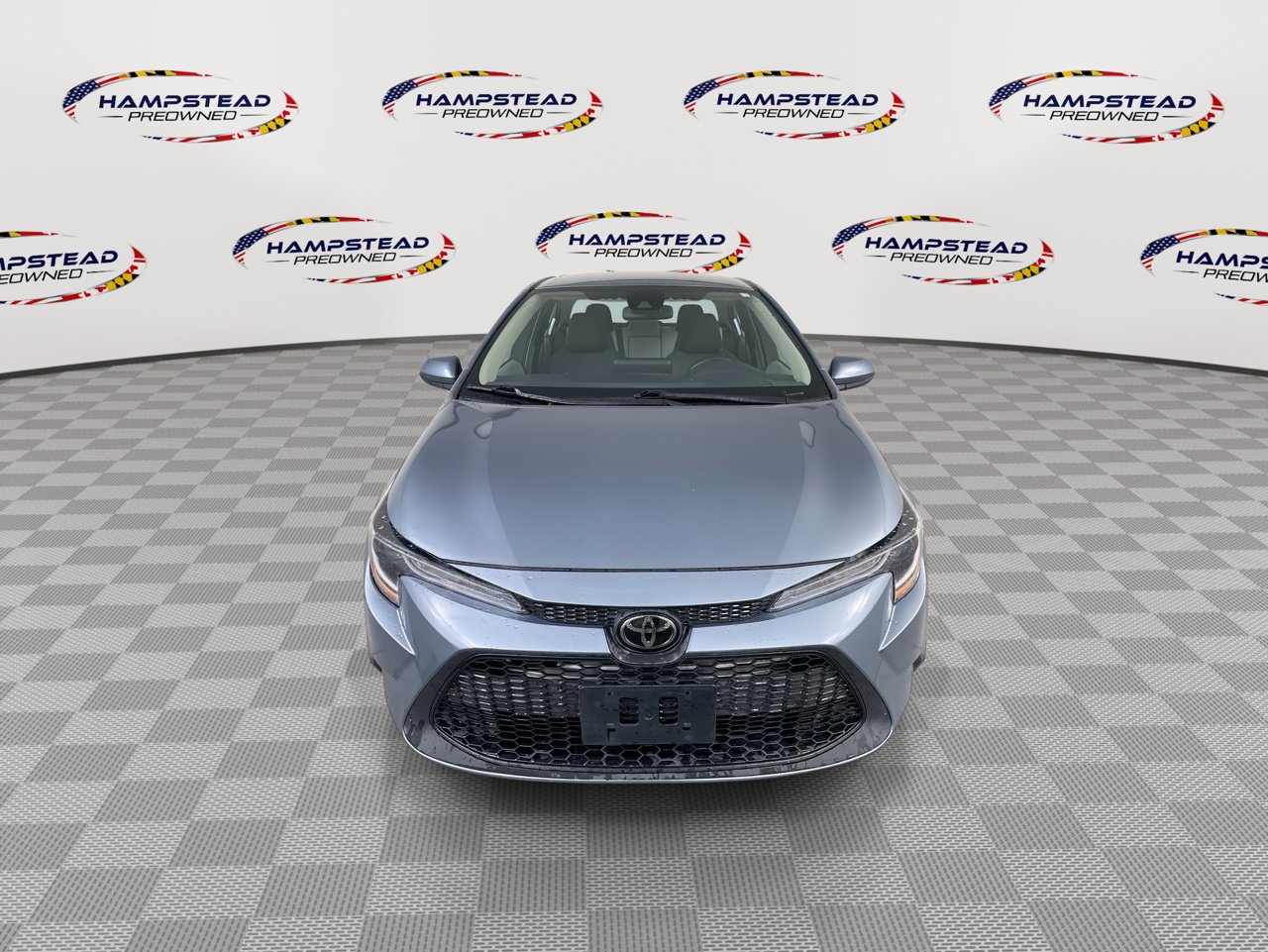 Used 2022 Toyota Corolla LE image 3