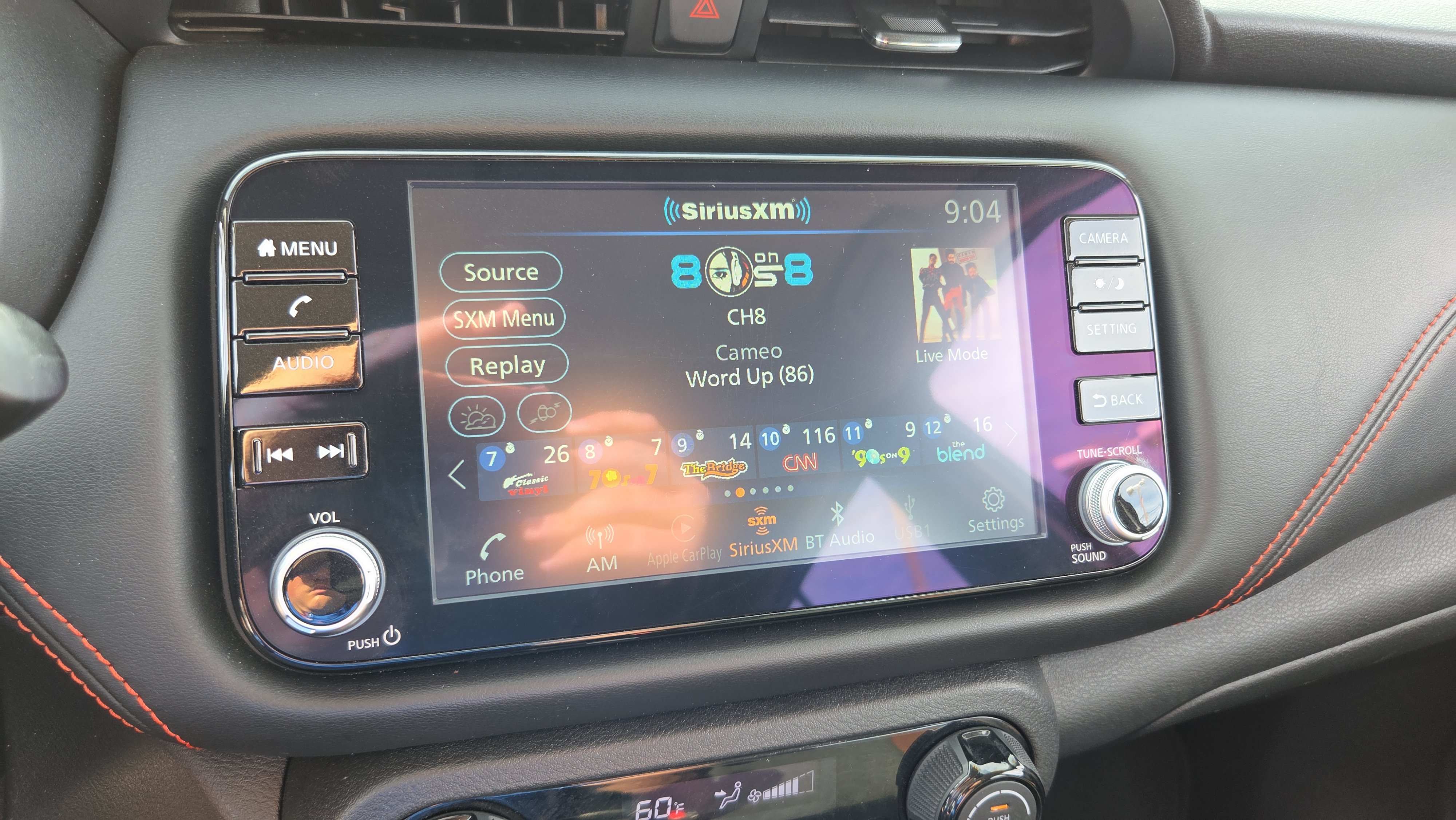 Used 2024 Nissan Kicks SR FWD image 18