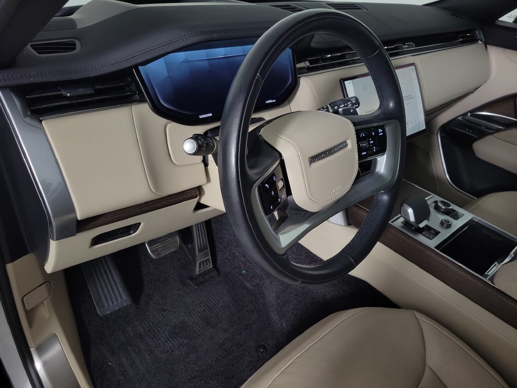 Used 2023 Land Rover Range Rover SE AWD/4WD image 24