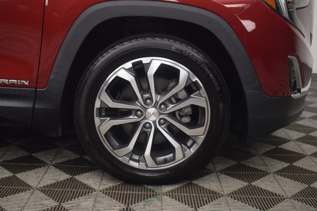 Used 2020 GMC Terrain SLT w/ Preferred Package FWD image 29