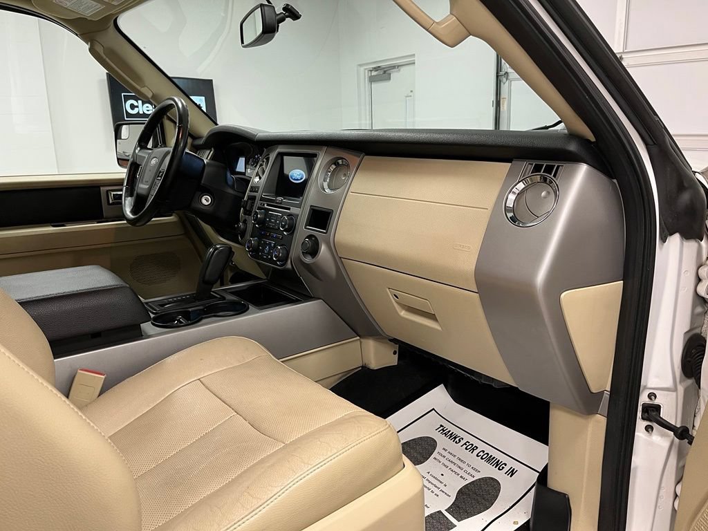 Used 2017 Ford Expedition EL XLT w/ Equipment Group 202A AWD/4WD image 53