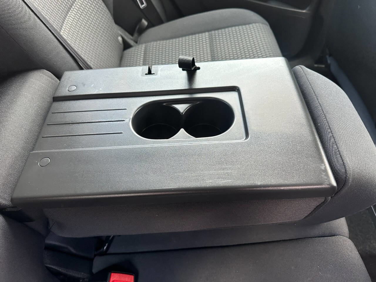 Used 2011 Volkswagen Tiguan SE image 22