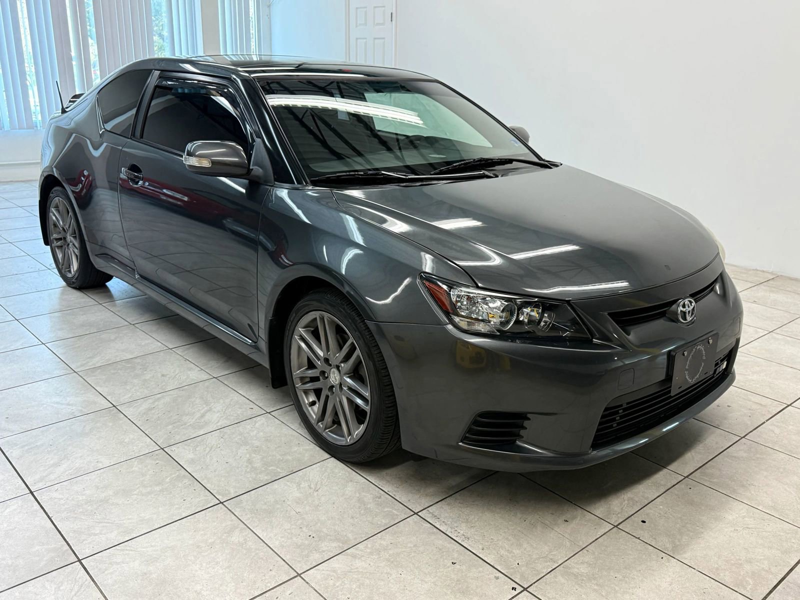 Used 2011 Scion tC image 1