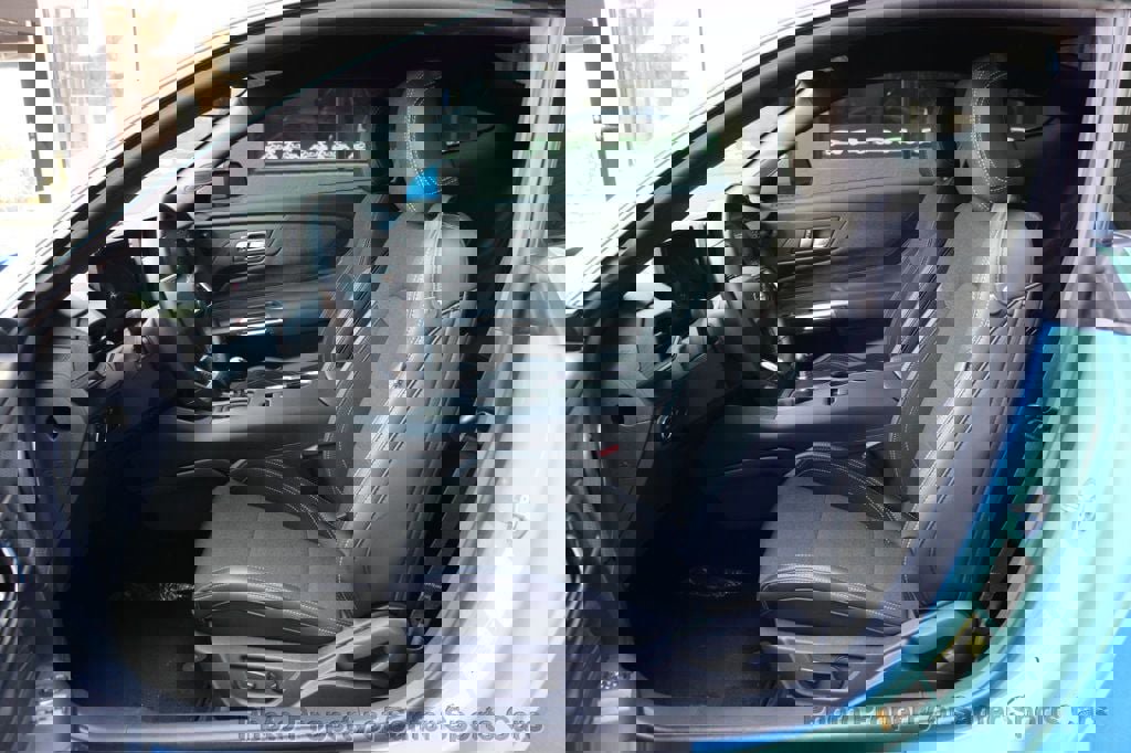 Used 2025 Ford Mustang GT image 40