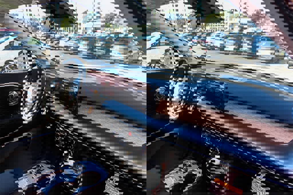 New 2026 Hyundai Ioniq 9 Limited image 18