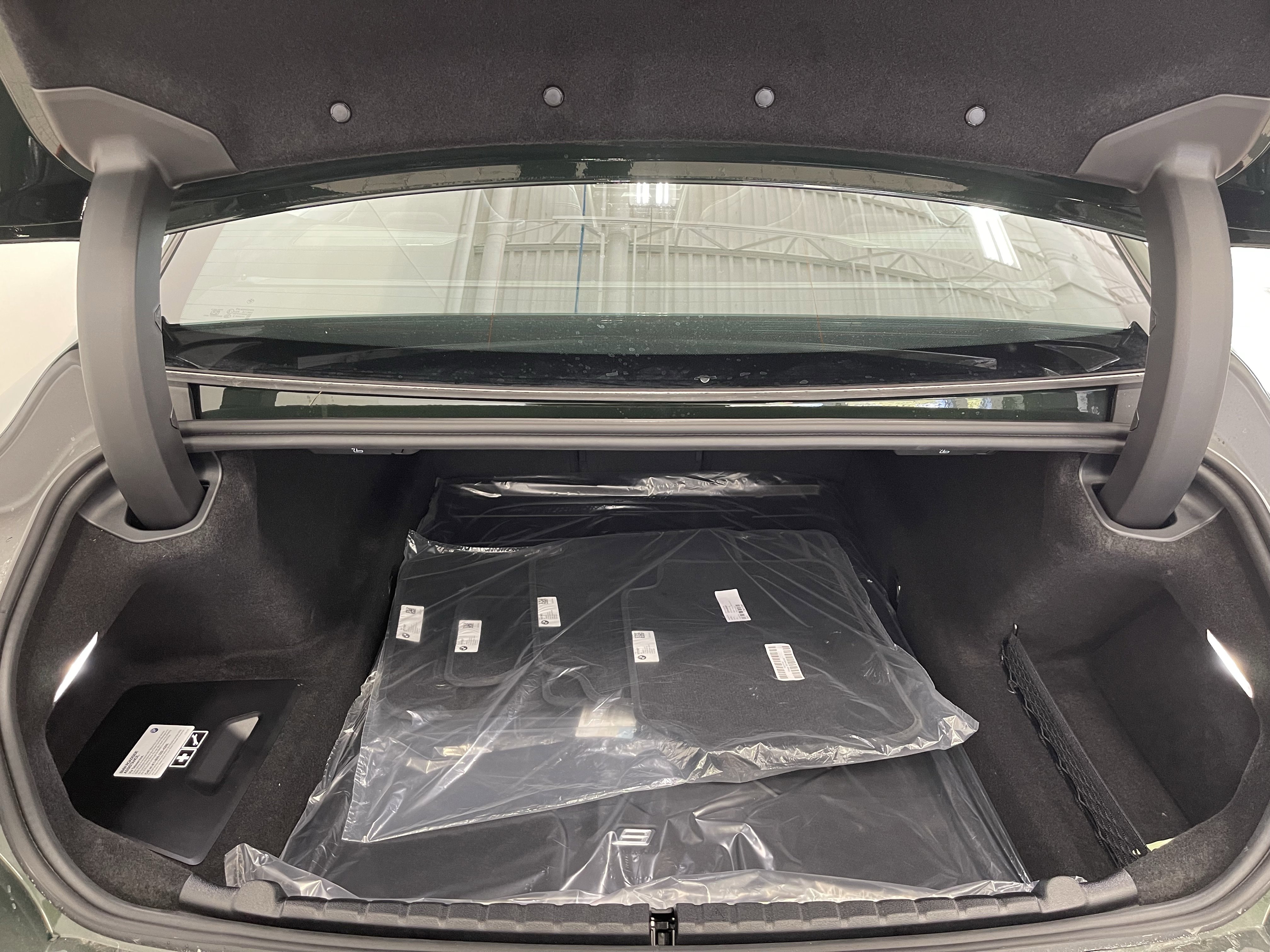 Used 2026 BMW M850i xDrive image 7