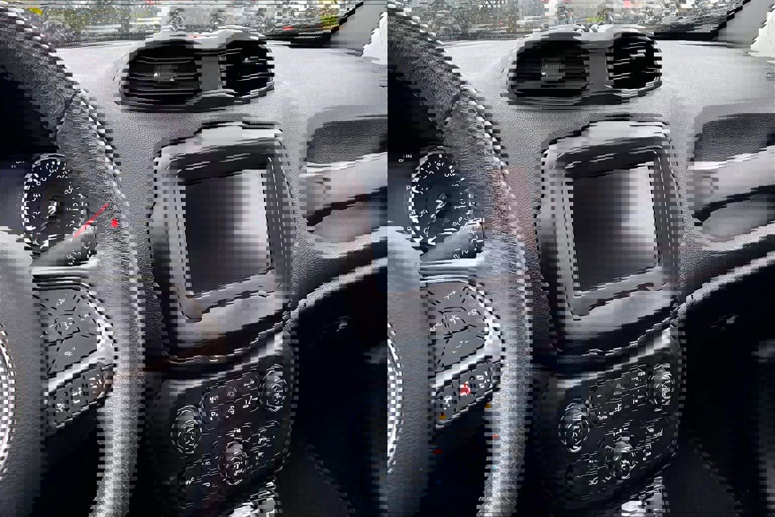 Used 2020 Jeep Renegade Limited w/ Advanced Technology Group image 7