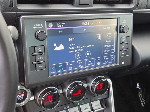 Used 2022 Toyota GR86 w/ ALL Weather Mat Package (TMS) RWD image 21