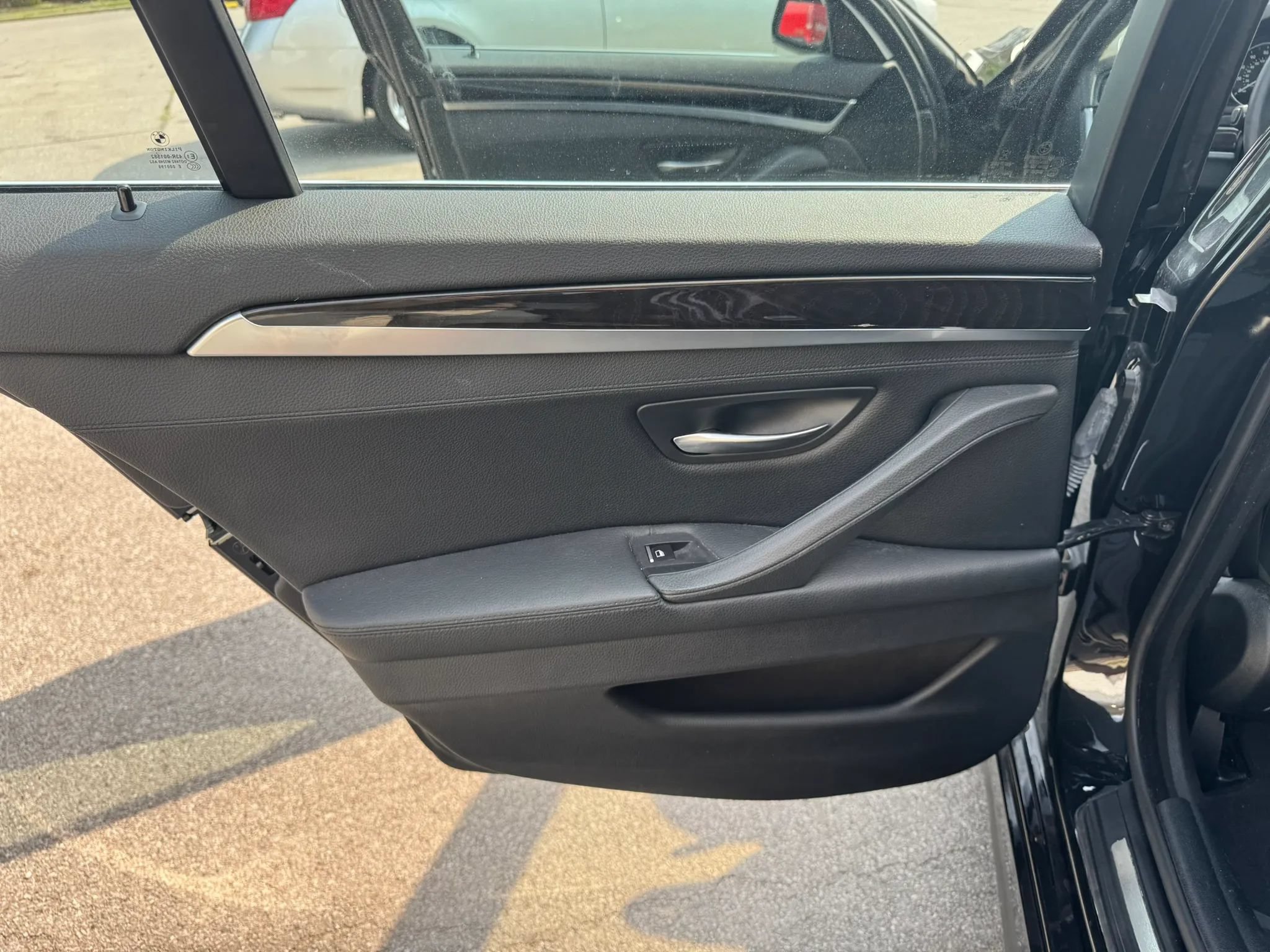 Used 2014 BMW 528i xDrive Sedan AWD/4WD image 18