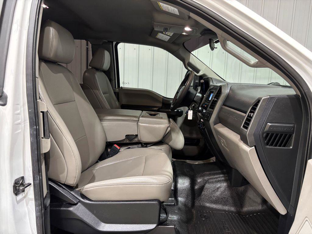 Used 2020 Ford F250 XL w/ Power Equipment Group image 12