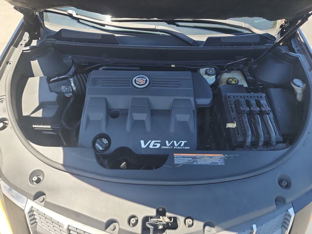 Certified 2012 Cadillac SRX Luxury FWD image 27