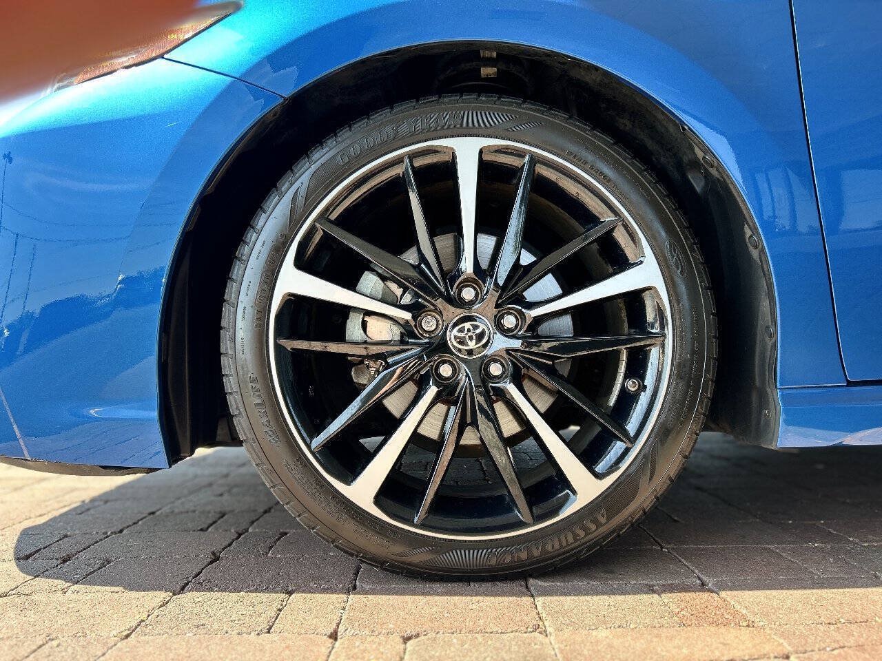 Used 2019 Toyota Camry XSE w/ Navigation Package FWD image 35