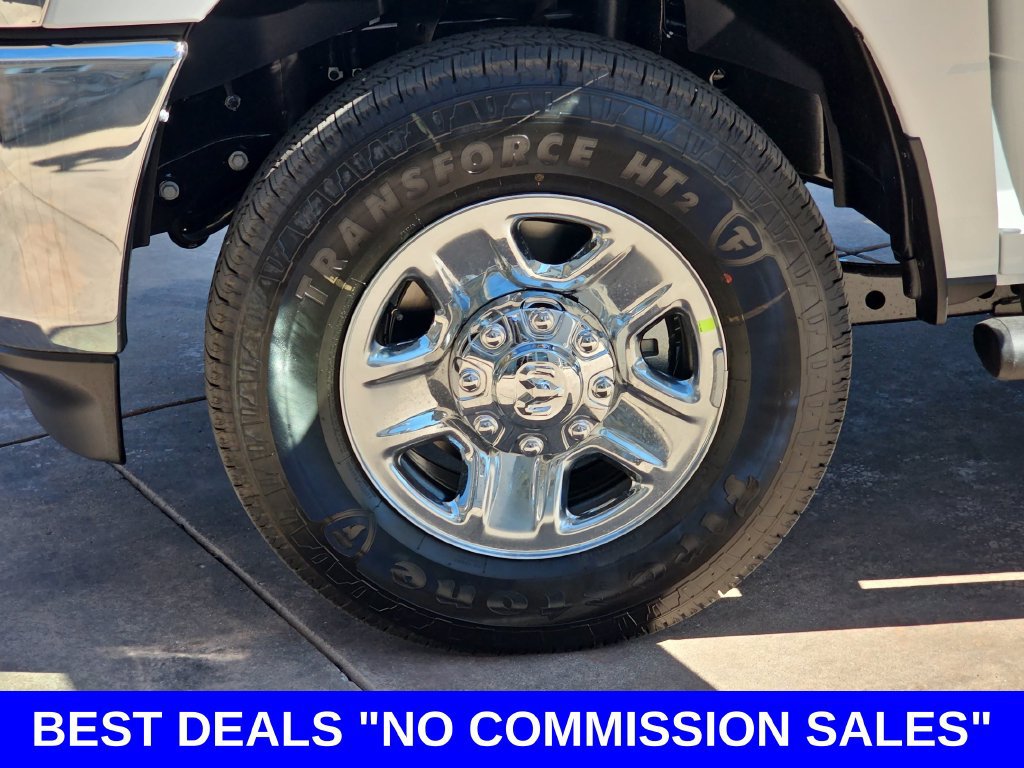 New 2026 RAM 2500 Tradesman w/ Chrome Appearance Group AWD/4WD image 35