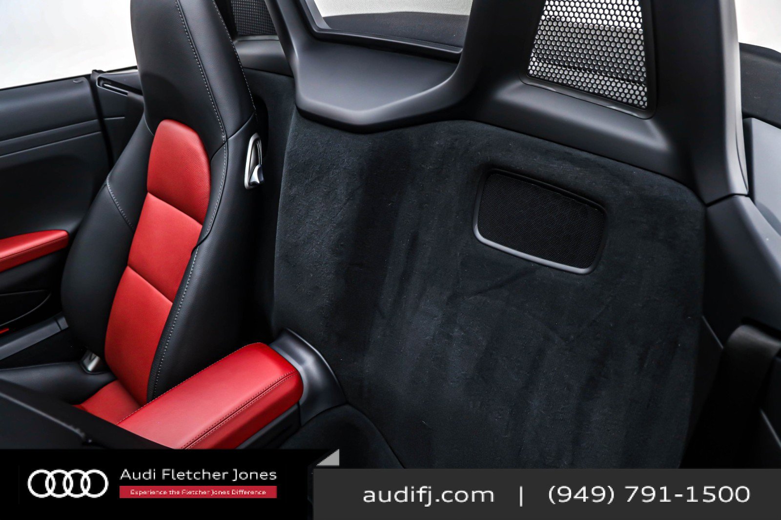 Used 2024 Porsche 718 Boxster S w/ Premium Package image 9