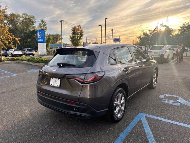 Certified 2024 Honda HR-V LX image 8