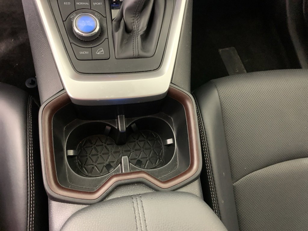 Used 2024 Toyota RAV4 Limited w/ Advanced Technology Package image 27