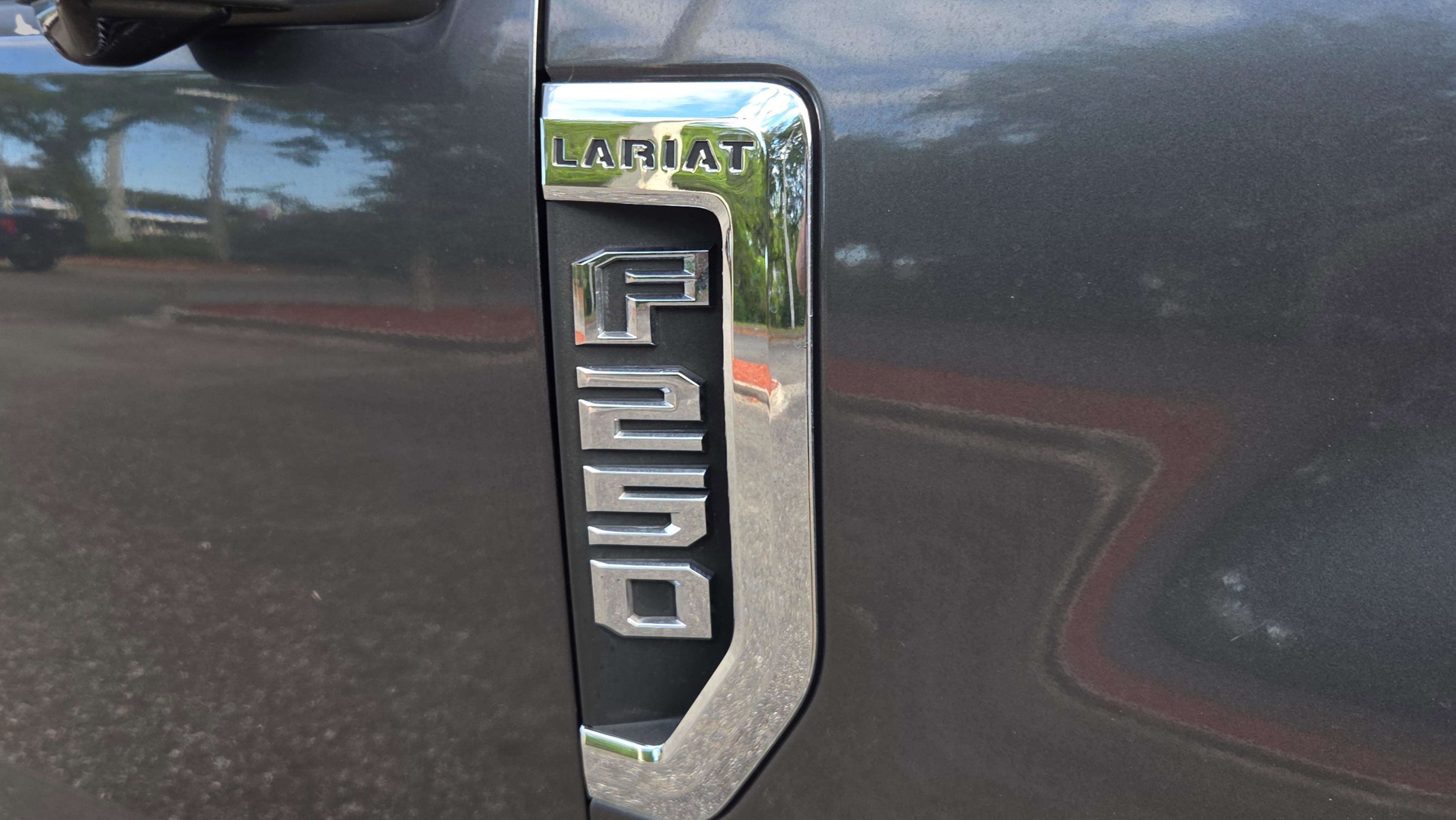 Used 2018 Ford F250 Lariat w/ Lariat Ultimate Package image 32