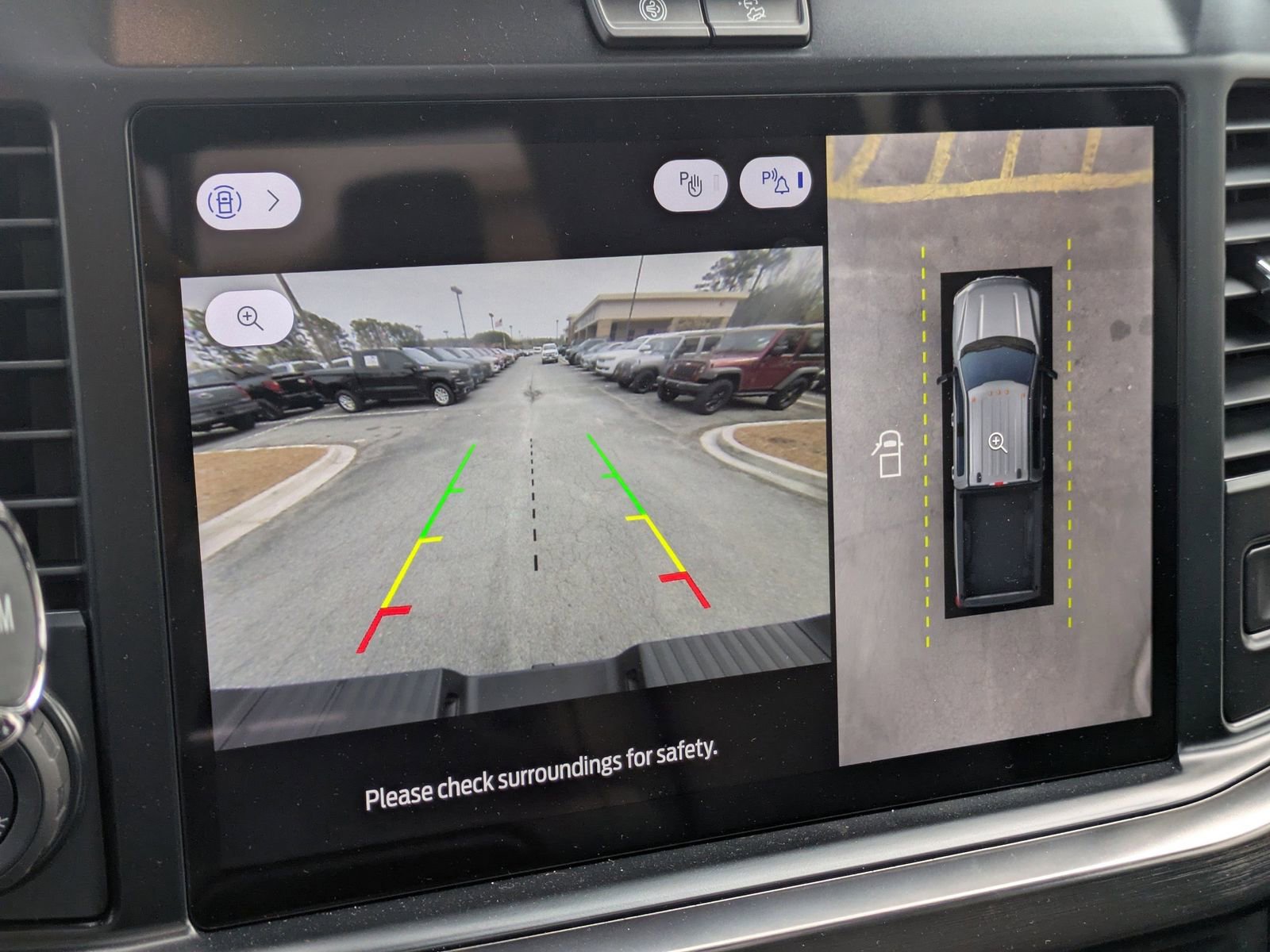 Certified 2026 Ford F250 Lariat w/ Black Appearance Package image 23