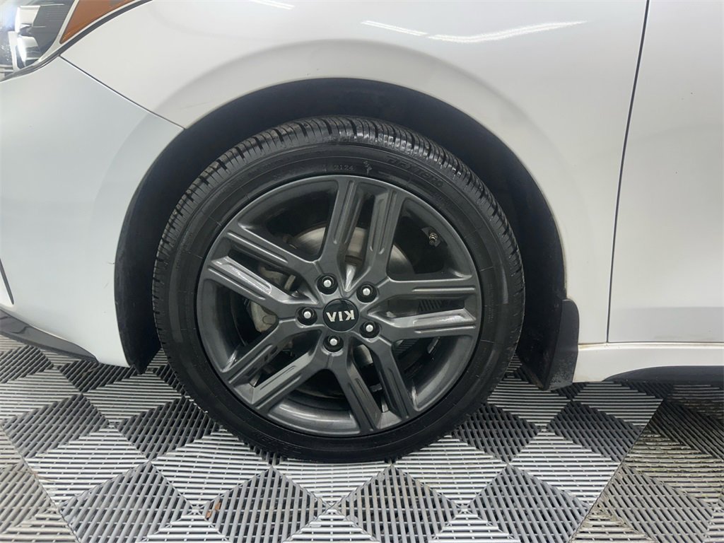 Used 2021 Kia Forte GT-Line image 12