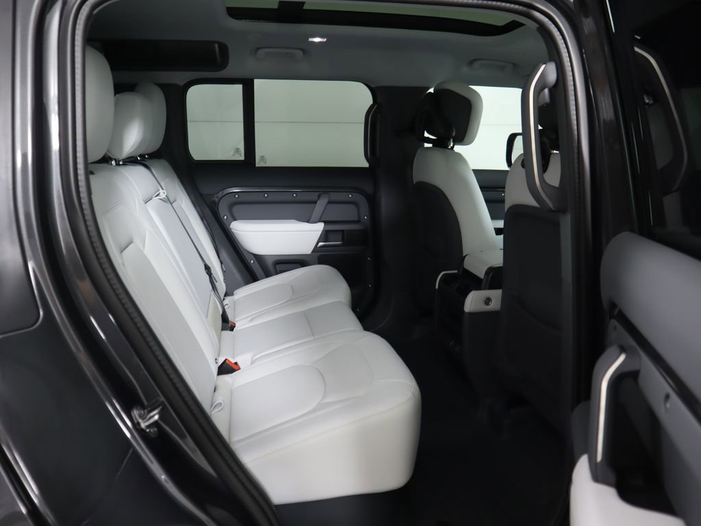 New 2026 Land Rover Defender 110 S image 22