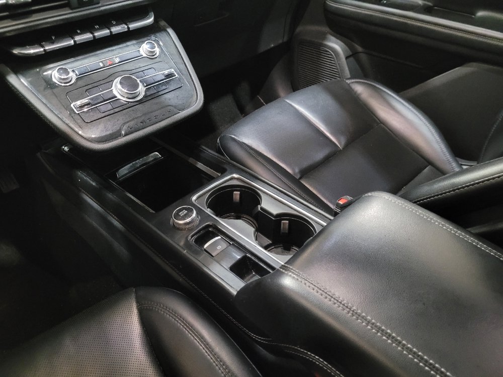 Used 2022 Lincoln Corsair AWD w/ Equipment Group 101A image 26
