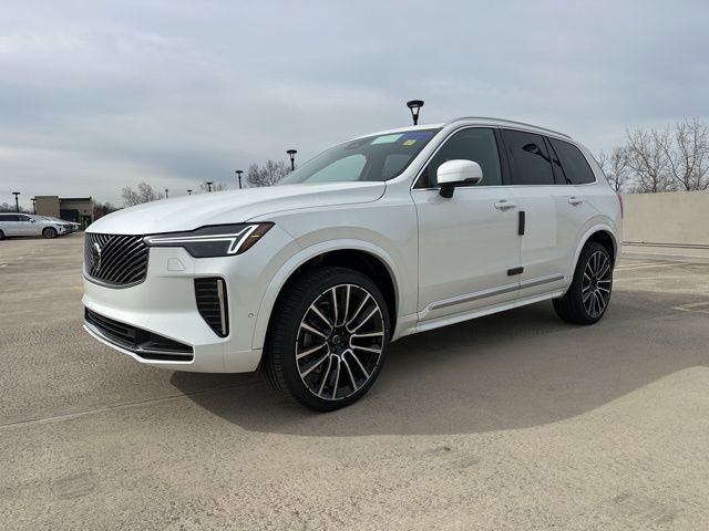 New 2026 Volvo XC90 B6 Plus w/ Protection Package Premier image 3