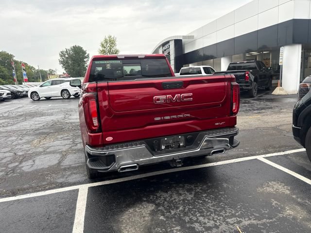 Used 2022 GMC Sierra 1500 SLT w/ SLT Premium Package AWD/4WD image 8