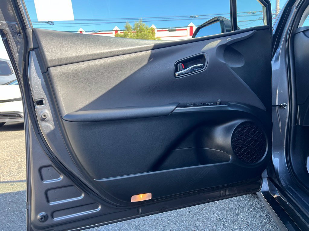 Certified 2022 Toyota Prius Prime XLE FWD image 41