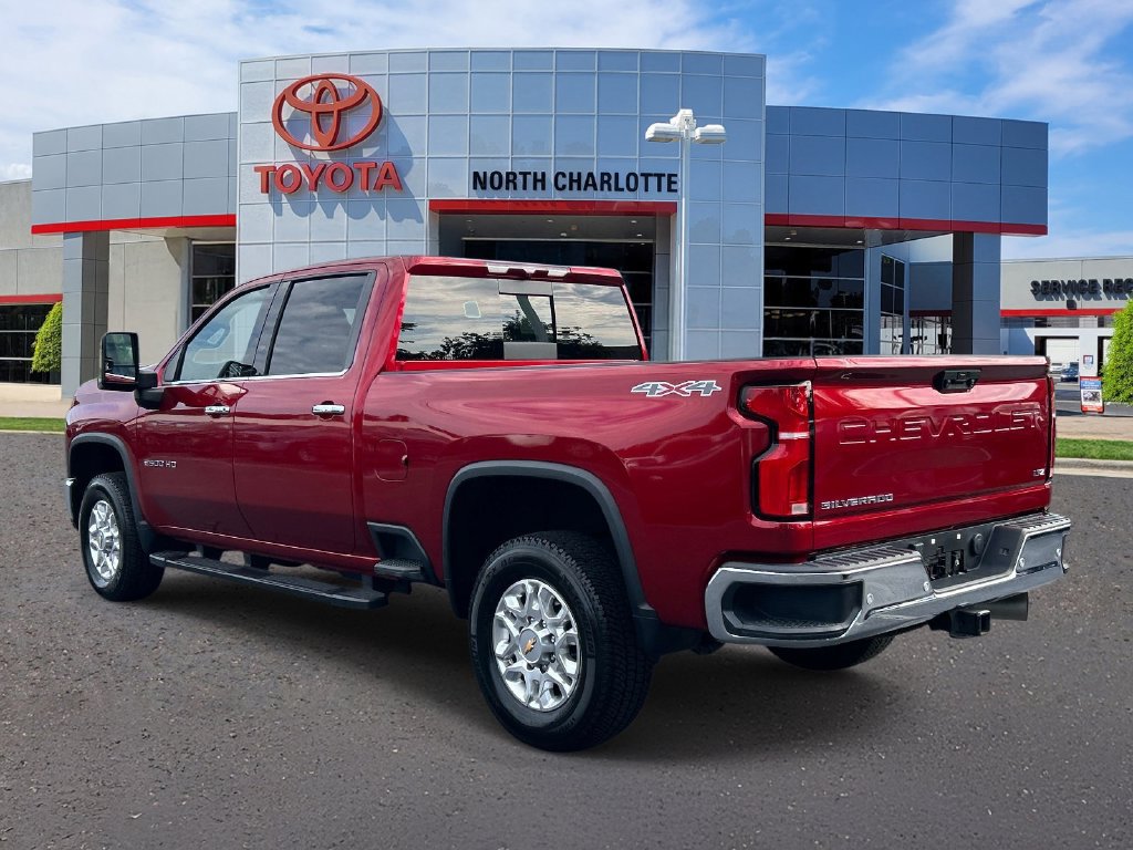 Used 2024 Chevrolet Silverado 2500 LTZ w/ LTZ Plus Package AWD/4WD image 6