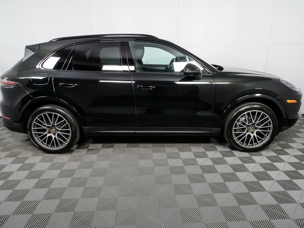 Certified 2022 Porsche Cayenne image 30