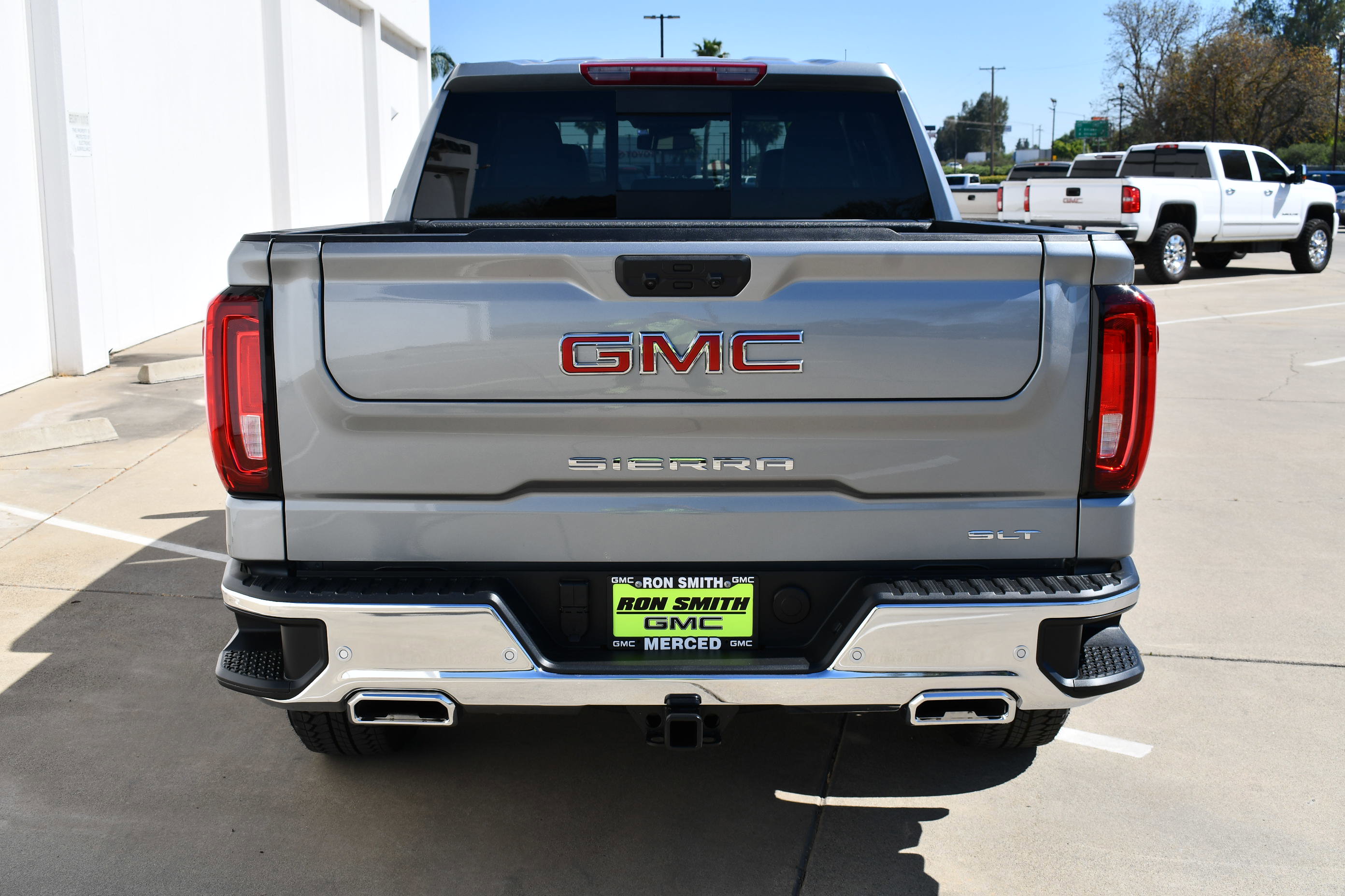 New 2026 GMC Sierra 1500 SLT w/ SLT Premium Plus Package image 6