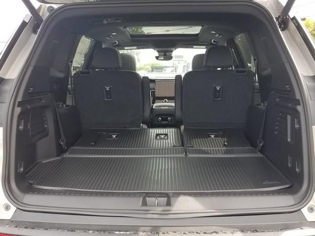New 2026 GMC Acadia AT4 w/ Super Cruise Package image 7
