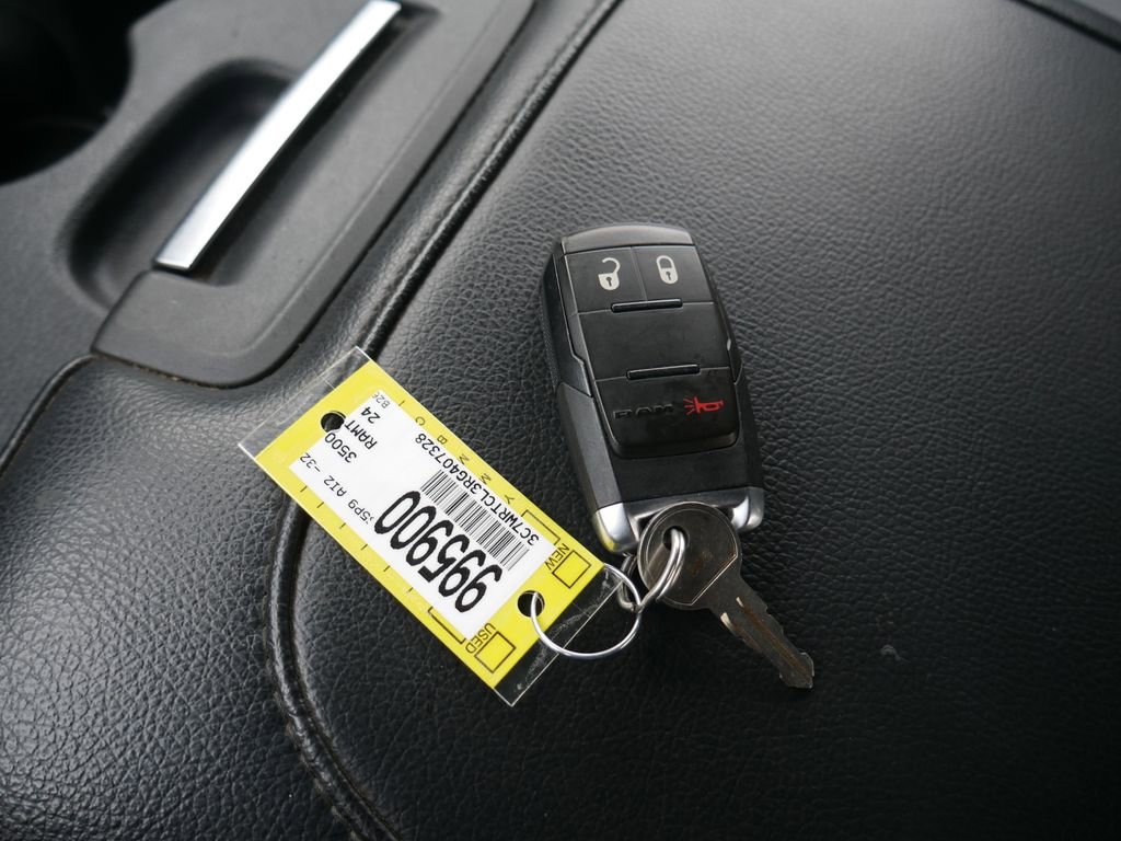 Used 2024 RAM 3500 SLT w/ Quick Order Package 2YG SLT image 27