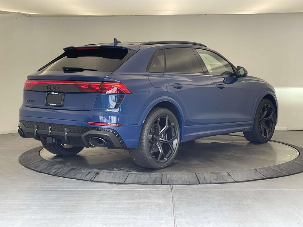 New 2027 Audi RS Q8 performance AWD/4WD image 7