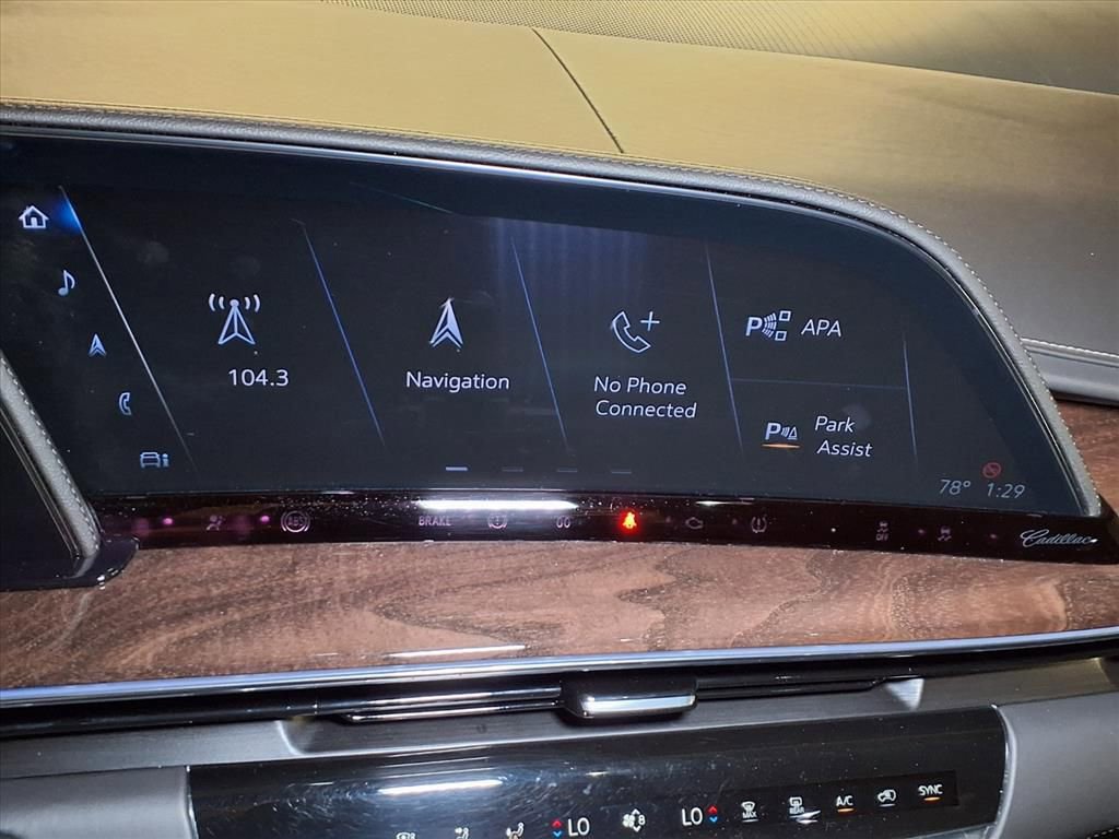 Certified 2023 Cadillac Escalade Premium Luxury Platinum image 4