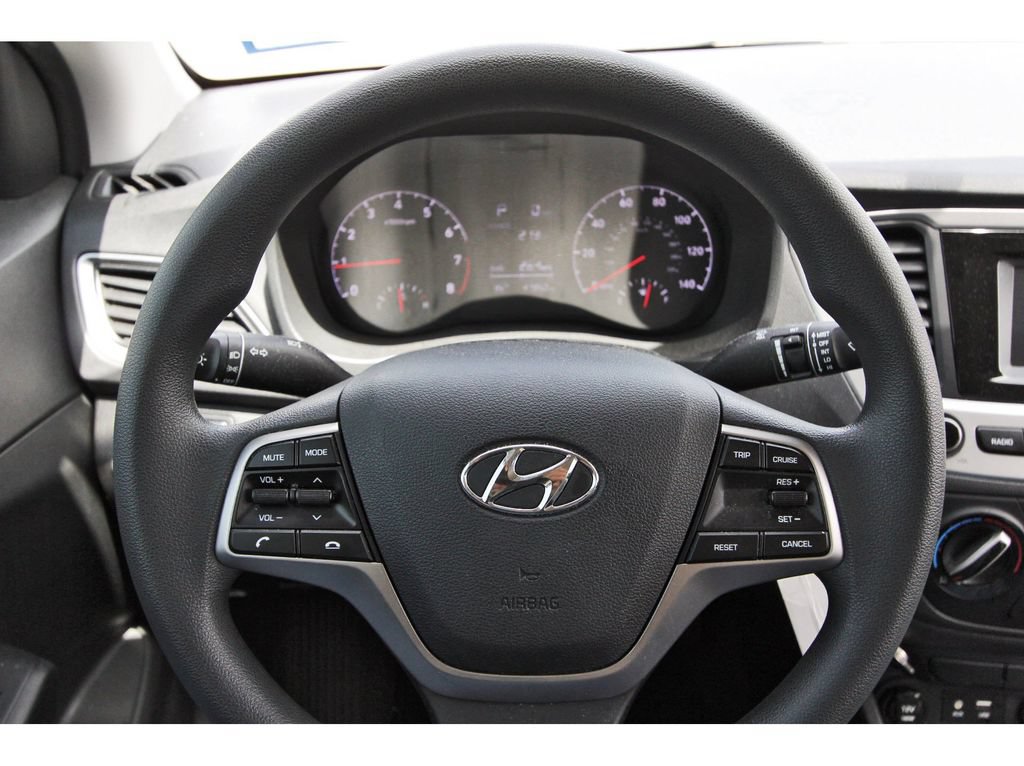 Used 2022 Hyundai Accent SE FWD image 8