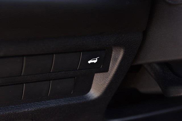 Used 2024 Mitsubishi Outlander Ralliart image 11